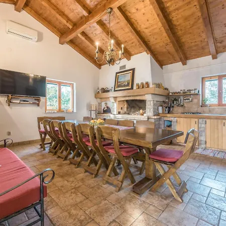 Malu Sun Ii By Interhome بروداريكا