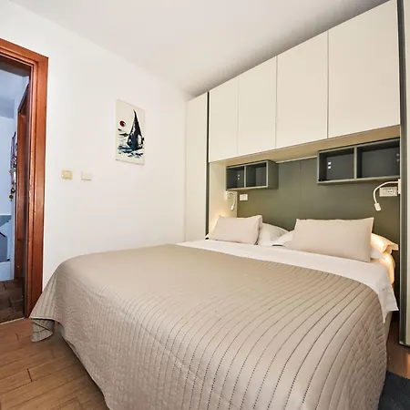 Malu Sun Ii By Interhome Dom wakacyjny Brodarica (Sibenik-Knin)