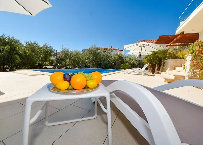 Malu Sun Ii By Interhome 布罗达里卡